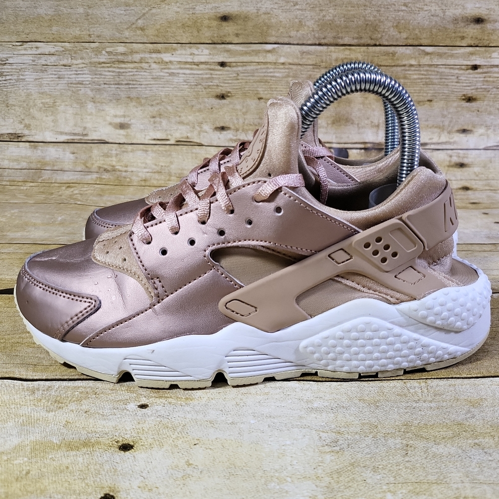 Nike Air Huarache Run Metallic Rose Gold Athletic Shoes